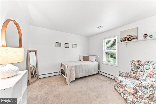 300 DUCK FARM RD, Oxford, PA 19363