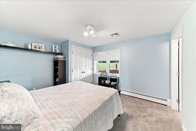 300 DUCK FARM RD, Oxford, PA 19363
