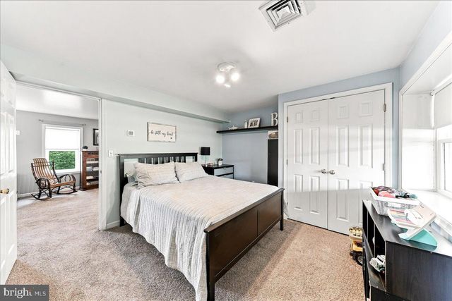 300 DUCK FARM RD, Oxford, PA 19363