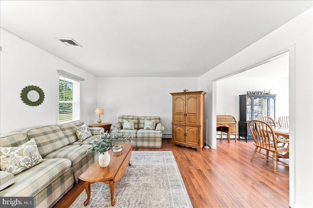 300 DUCK FARM RD, Oxford, PA 19363