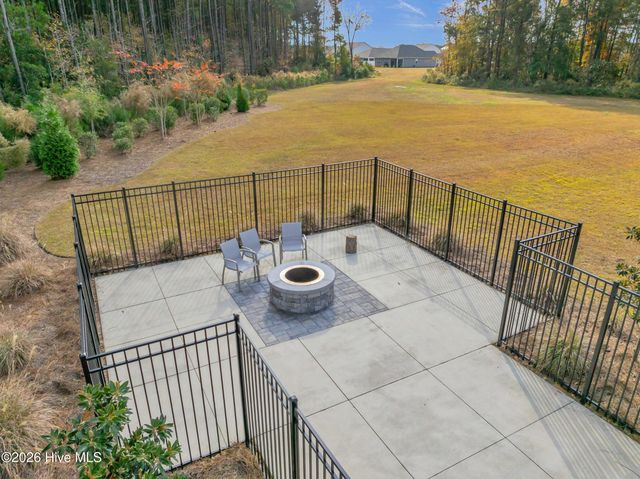 2116 Bella Point Drive SE, Bolivia, NC 28422