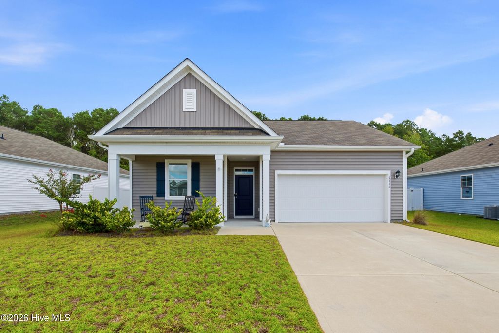 2116 Bella Point Drive SE, Bolivia, NC 28422