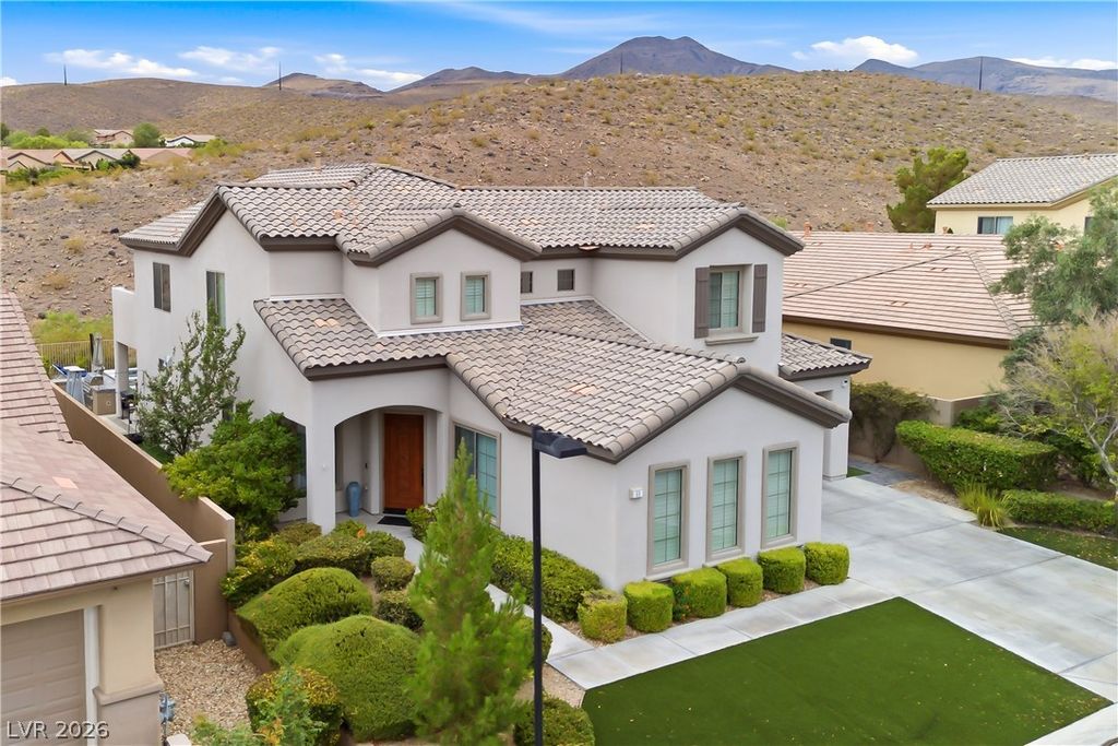 11 Morninglow Pass, Henderson, NV 89052 — photo 2