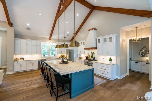 133 Bristol Ridge Drive, Troy, MO 63379