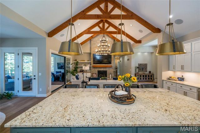 133 Bristol Ridge Drive, Troy, MO 63379
