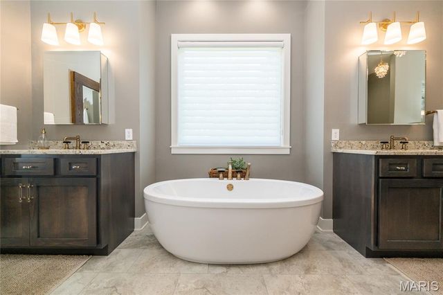 133 Bristol Ridge Drive, Troy, MO 63379