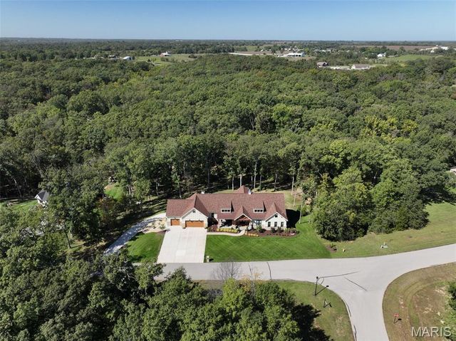 133 Bristol Ridge Drive, Troy, MO 63379