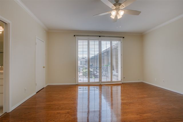 6314 Bandera Avenue C, Dallas, TX 75225