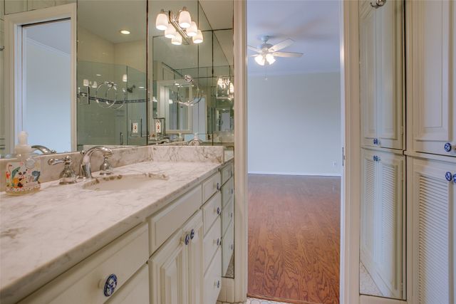 6314 Bandera Avenue C, Dallas, TX 75225