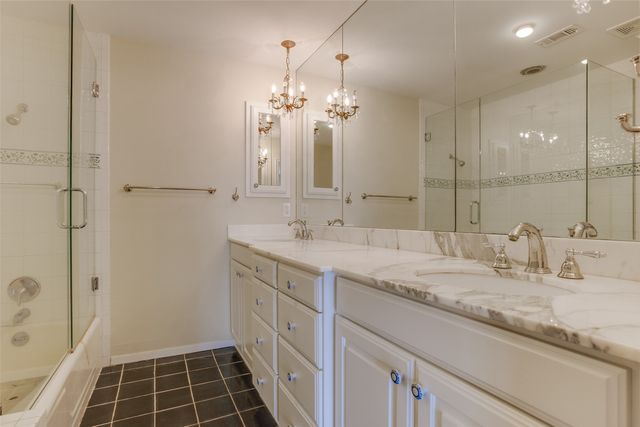 6314 Bandera Avenue C, Dallas, TX 75225