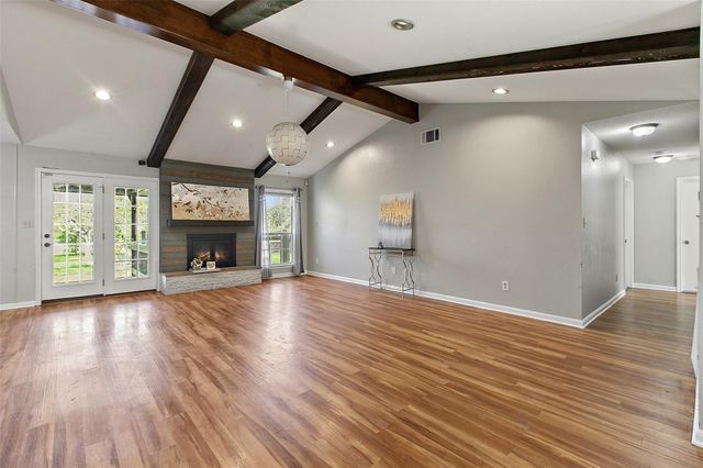 124 Poplar DR, Buda, TX 78610