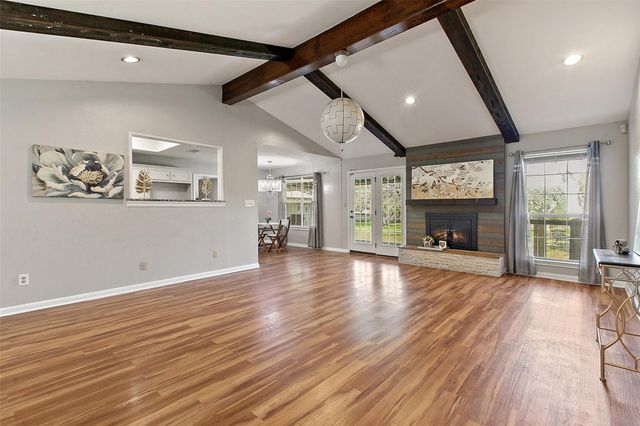 124 Poplar DR, Buda, TX 78610