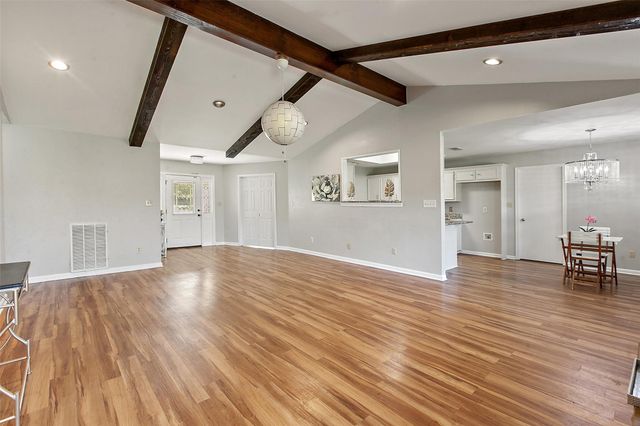 124 Poplar DR, Buda, TX 78610