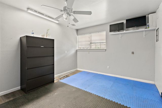 124 Poplar DR, Buda, TX 78610