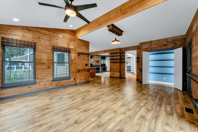 1928 Rockwood DR, Chesapeake, VA 23323