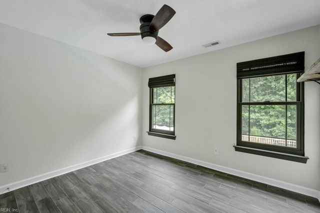 1928 Rockwood DR, Chesapeake, VA 23323