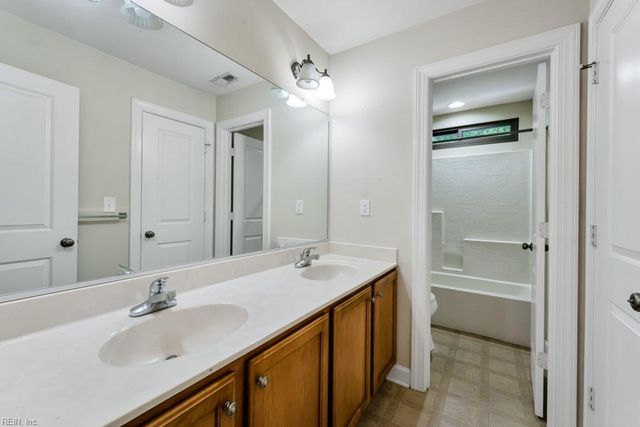 1928 Rockwood DR, Chesapeake, VA 23323