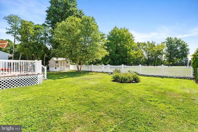 29 MARIO DR, Hamilton, NJ 08690