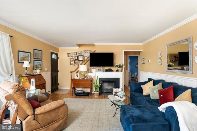 29 MARIO DR, Hamilton, NJ 08690