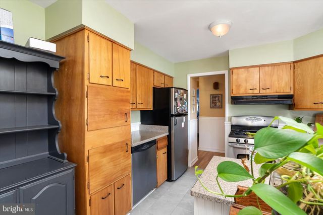 29 MARIO DR, Hamilton, NJ 08690
