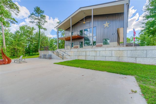 8214 Fm 350 N, Livingston, TX 77351