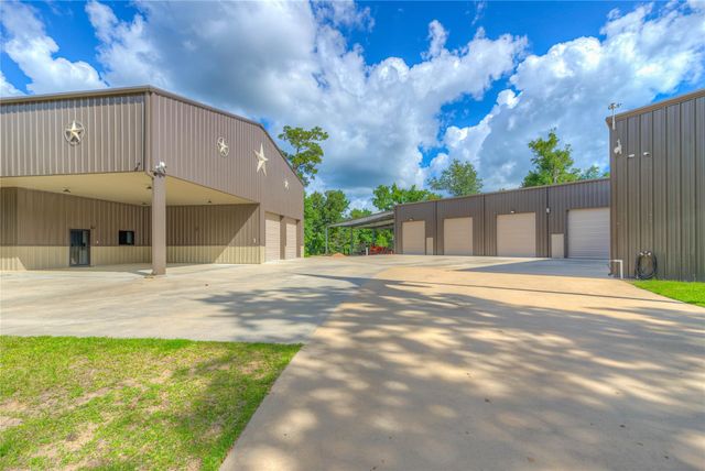 8214 Fm 350 N, Livingston, TX 77351