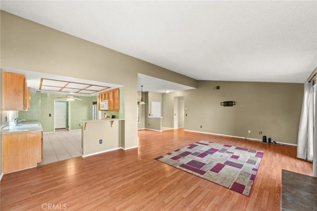 8518 Valley View, Hesperia, CA 92344