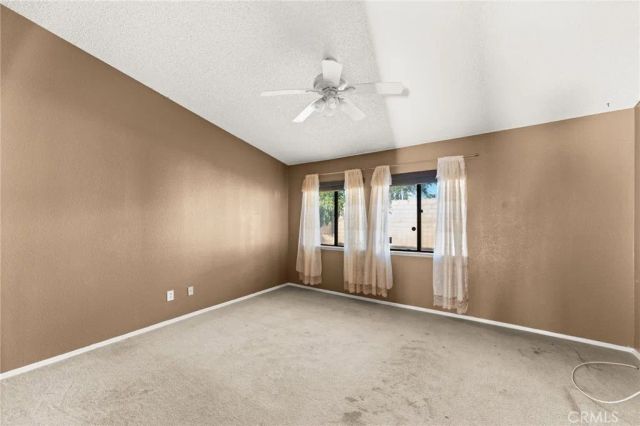 8518 Valley View, Hesperia, CA 92344