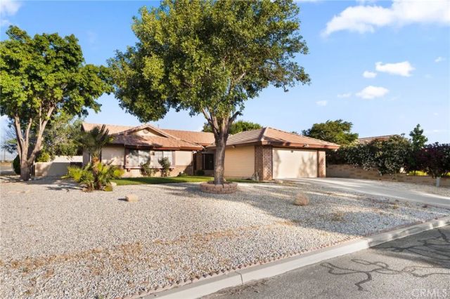 8518 Valley View, Hesperia, CA 92344
