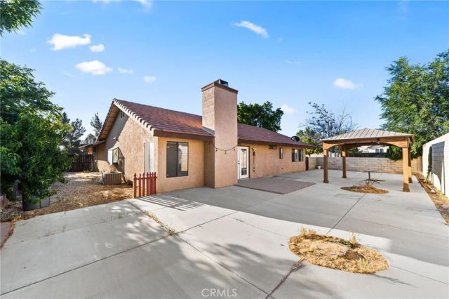 8518 Valley View, Hesperia, CA 92344