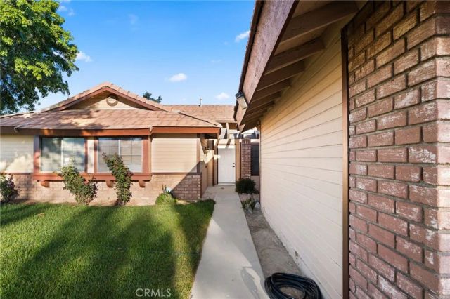 8518 Valley View, Hesperia, CA 92344