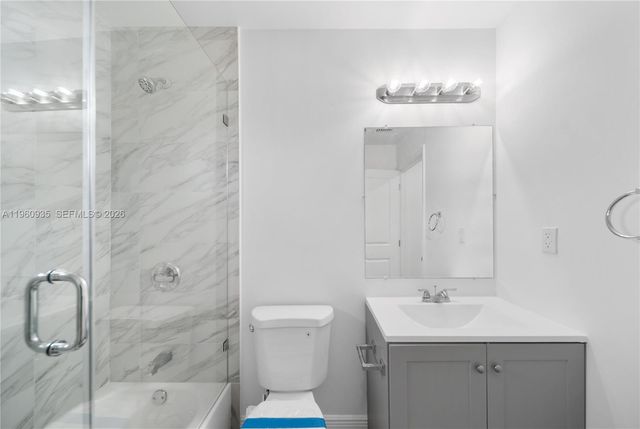 529 NW 56th St, Miami, FL 33127