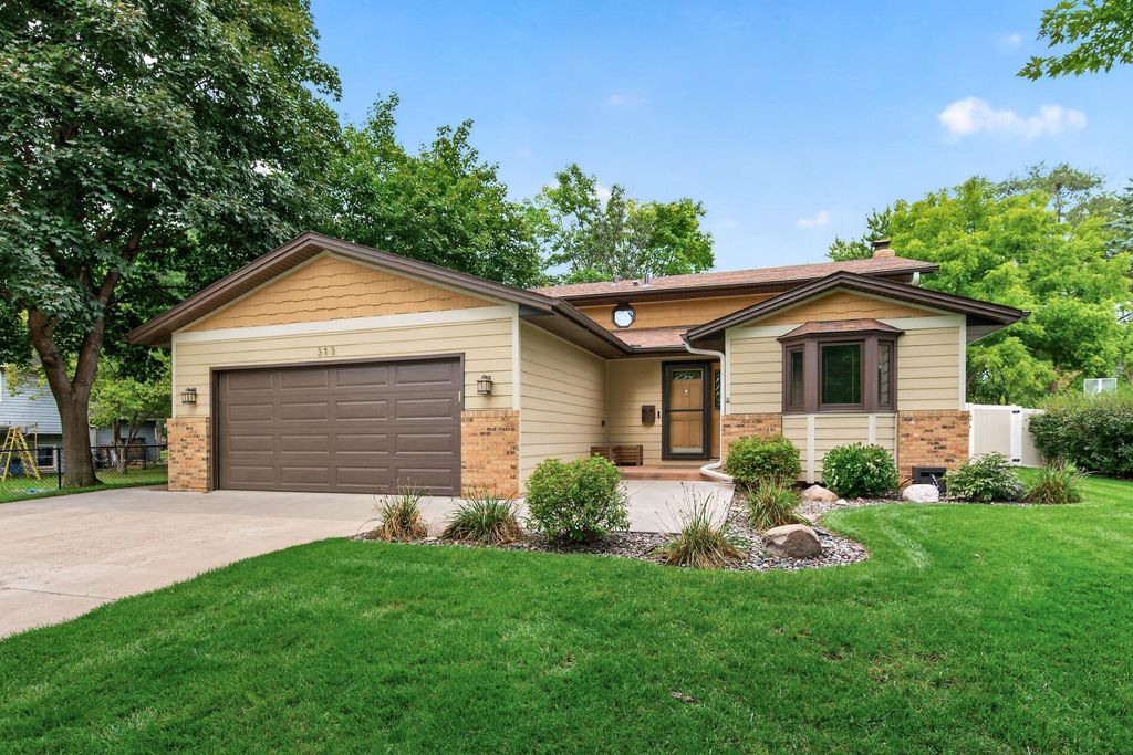 315 Washington Street, Anoka, MN 55303 — exterior