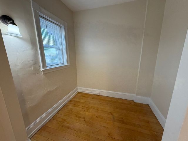 15 Lynde St 33, Salem, MA 01970