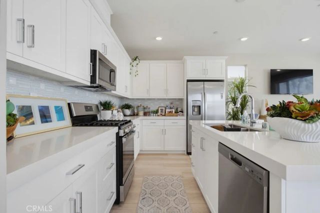 1961 Carol Lee, Escondido, CA 92026