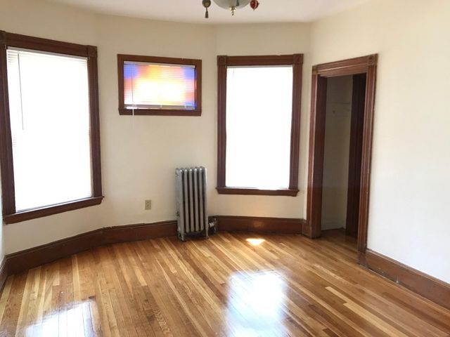 336 Centre Street 2, Boston, MA 02130