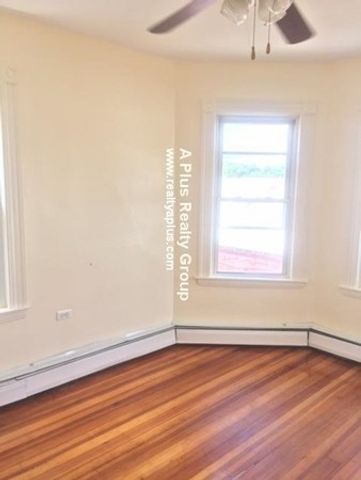 336 Centre Street 2, Boston, MA 02130