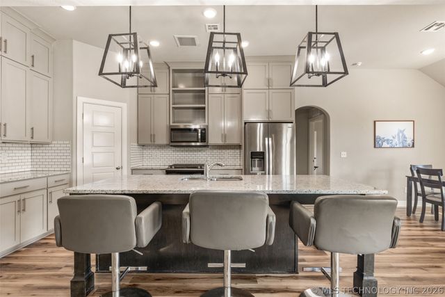 11441 N 163rd East Avenue, Owasso, OK 74055