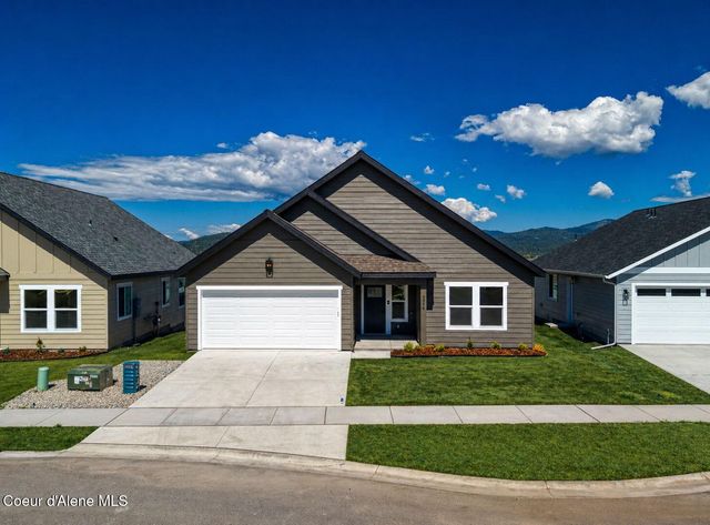 3596 N Blaze LOOP, Post Falls, ID 83854