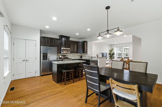 98 Phillip E. Frank Way 98, Cliffwood, NJ 07721