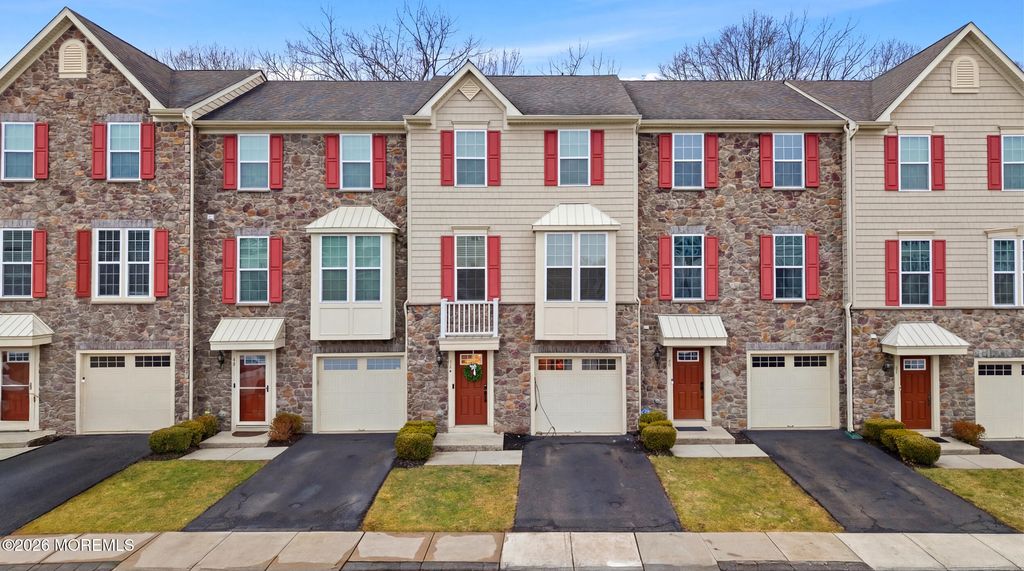 98 Phillip E. Frank Way 98, Cliffwood, NJ 07721