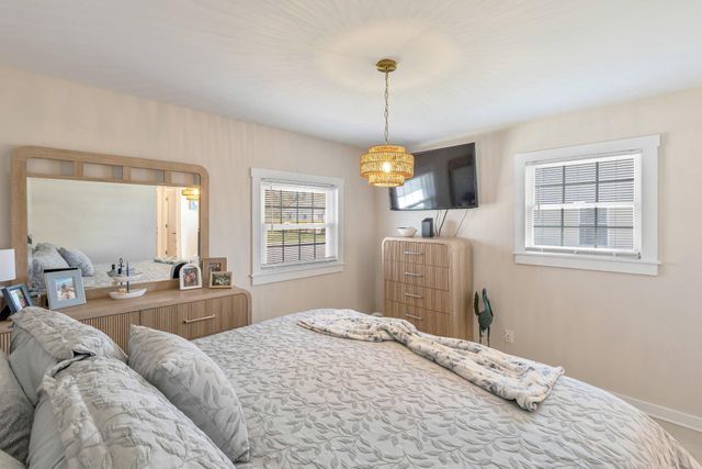 126 COLWICK DR, Somers Point, NJ 08244
