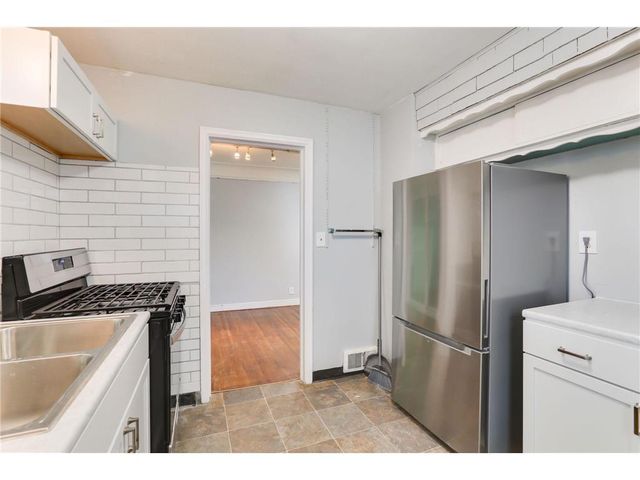 1135 Magnolia Avenue E, Saint Paul, MN 55106