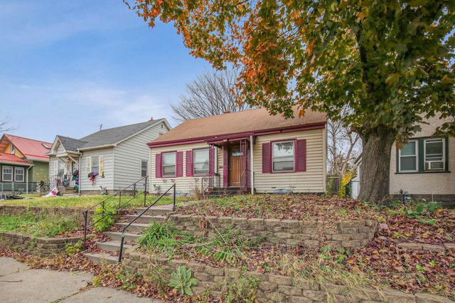1135 Magnolia Avenue E, Saint Paul, MN 55106