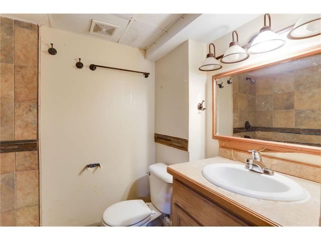 1135 Magnolia Avenue E, Saint Paul, MN 55106