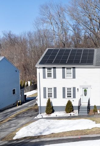 16 Vincent Cir, Worcester, MA 01604