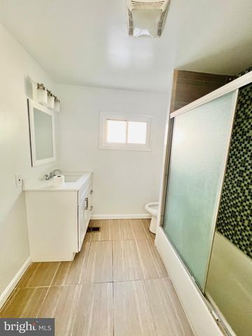 5709 DADE ST, Capitol Heights, MD 20743
