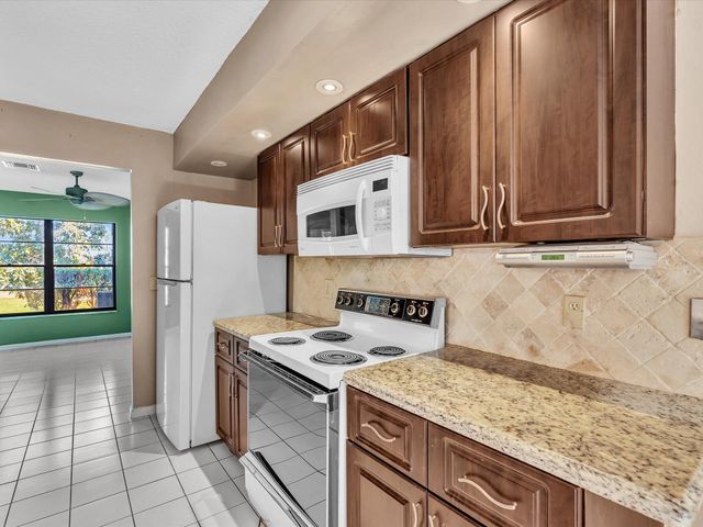 19982 Villa Lante Place, Boca Raton, FL 33434