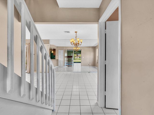 19982 Villa Lante Place, Boca Raton, FL 33434