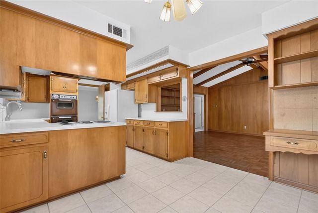 12507 Kingsride Lane, Houston, TX 77024